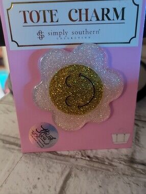 Simply Southern White Glitter Flower Tote Charm with Gold Smiley